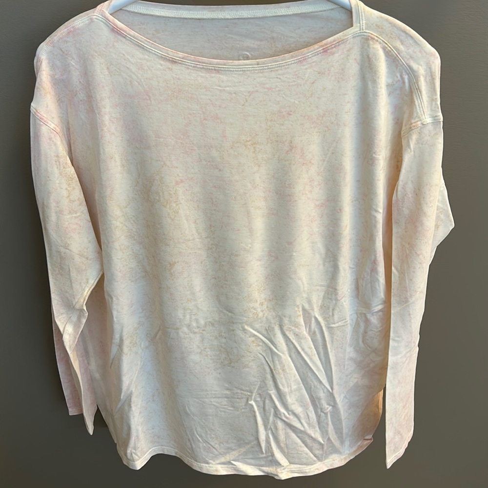 Lululemon Back In Action Top - Sz 6 Longsleeve Pink/Cream Pattern